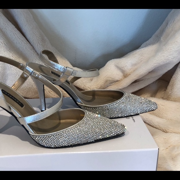 Stunning Crystal shoes- Brand New - Picture 5 of 8